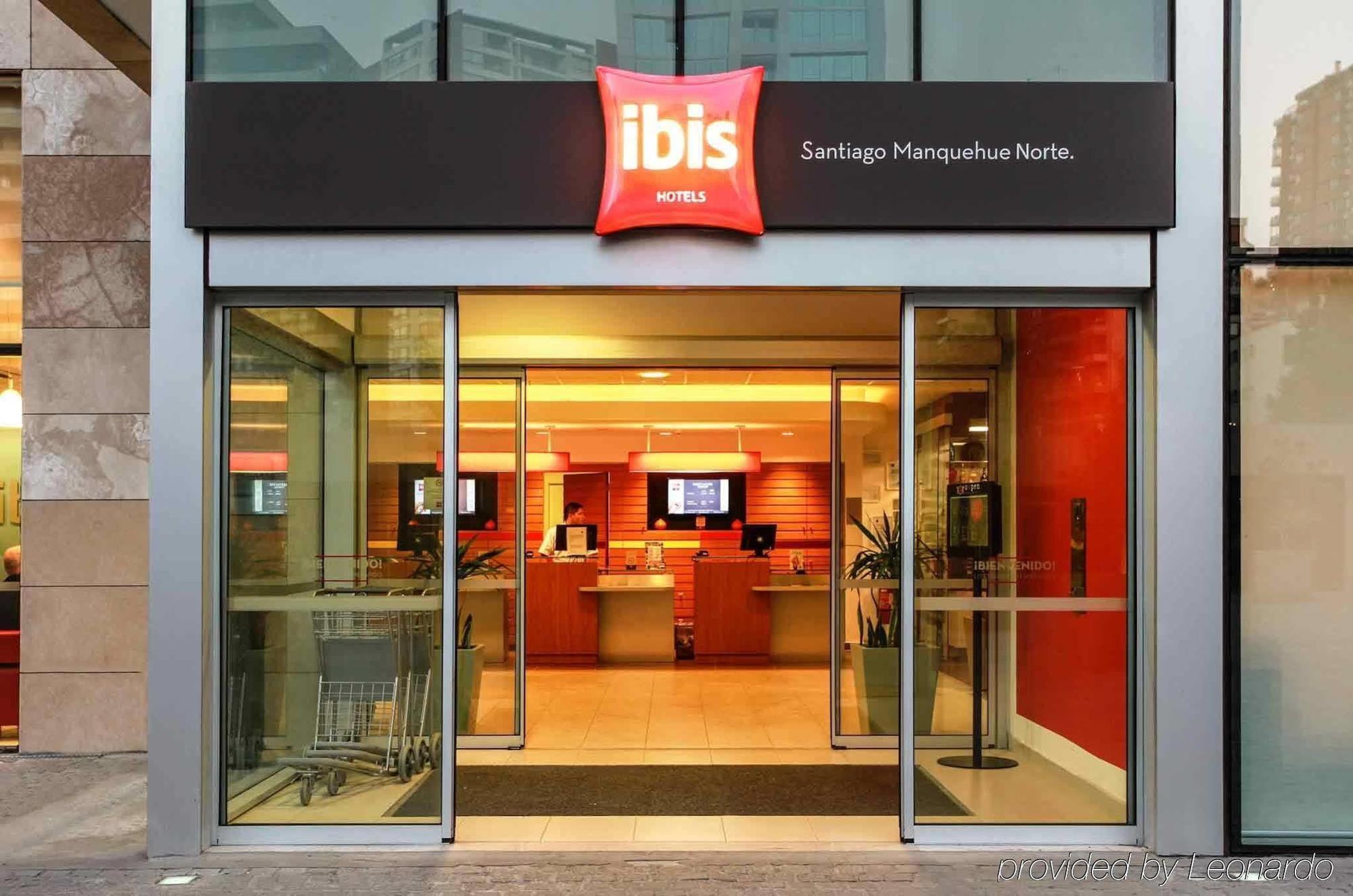 Ibis Santiago Las Condes Exterior foto